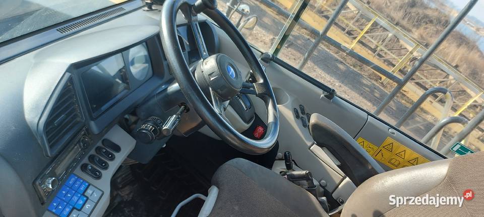 Wozidlo budowlane Komatsu HM 300 3 podobne do opolskie Opole