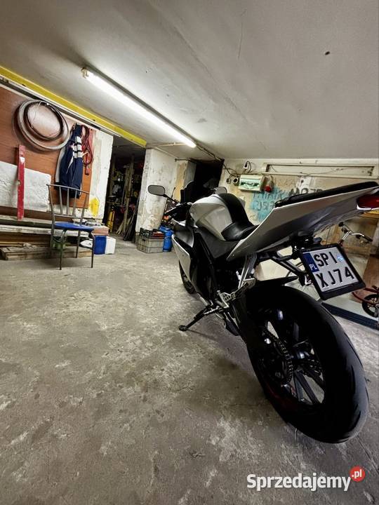 Sprzedam Yamaha YZF R125