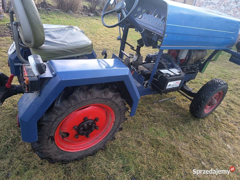 Traktorek traktor ogrodniczy sadowniczy SAM Gozdnica
