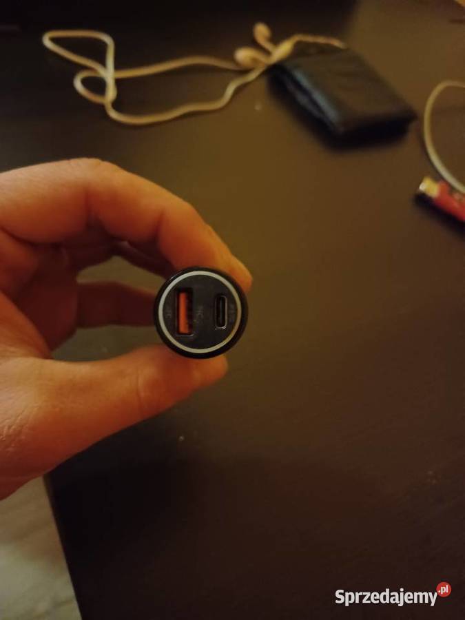 Ładowarka samochodowa Reinston Myszków