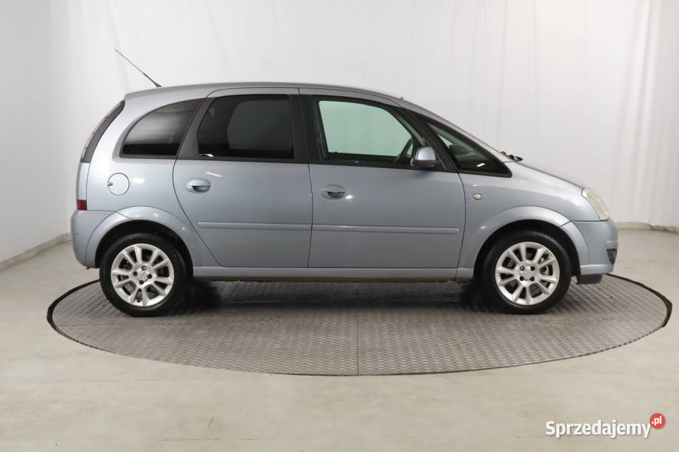 Opel Meriva 16 srebrny Zabrze