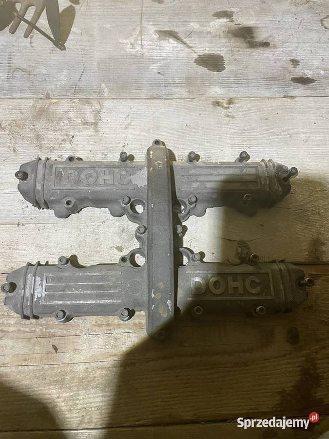 Pokrywa zaworów Kawasaki gpz 550 Zakliczyn