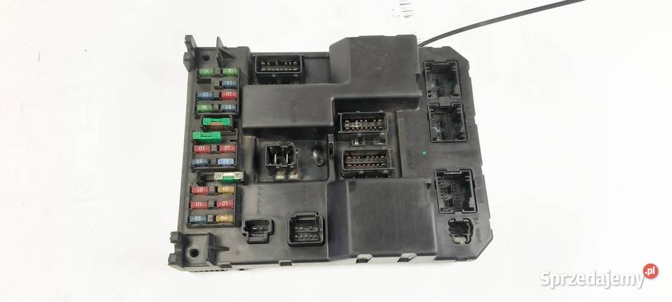 SKRZYNKA BEZPIECZNIKÓW PEUGEOT 307 9650218080