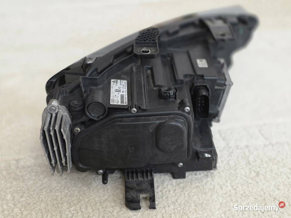 Audi Q3 8U lampa full led lewa Kielce