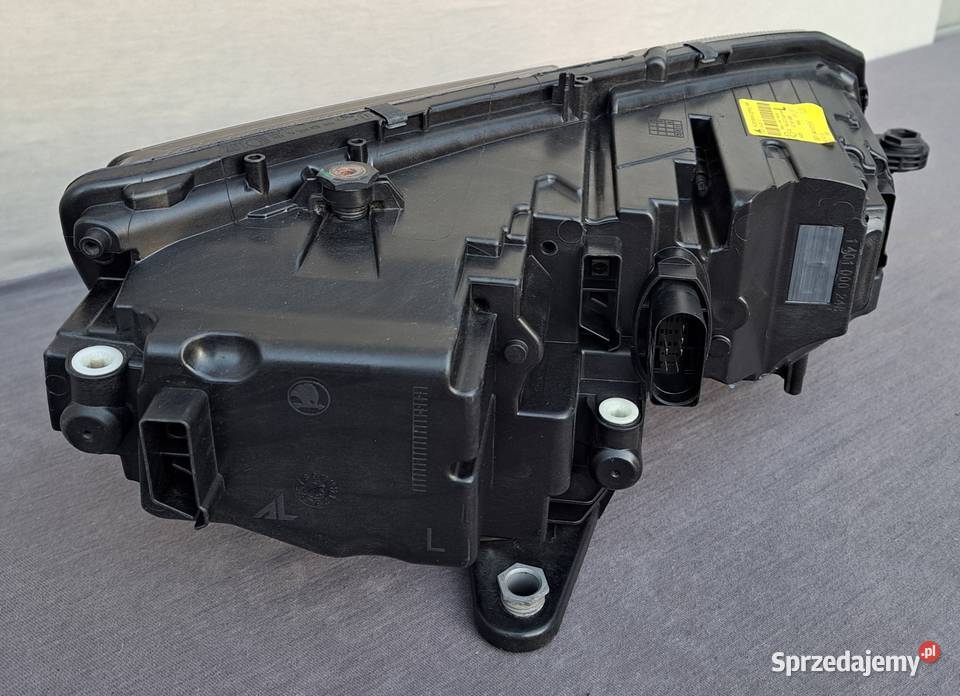 Lampa przód lewa Skoda Octavia III FL 20162020