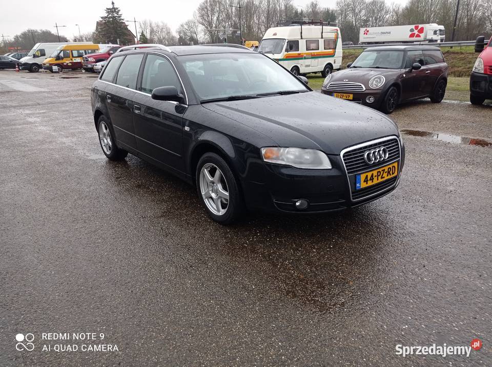 Audi A4 2005 16 benzyna aluminiowe felgi Motoryzacja Radymno