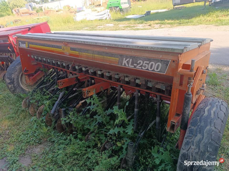 Siewniki dwukomorowe 2metry 25metra Agco lubelskie Dragany