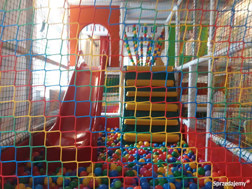 Małpi gaj plac zabaw wewnętrzny dzieci Głogów Małopolski