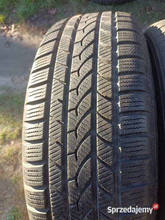 Opony zimowe 23565 R17