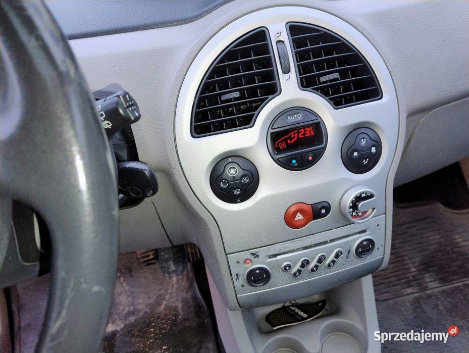 Renault Modus 2005 r 16 B stan 1 właściciel w Jarosław