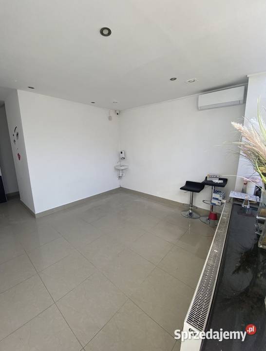 LOKAL Z NAJEMCĄ W OPOLU WROCŁAWSKA KAROLINKA opolskie Opole