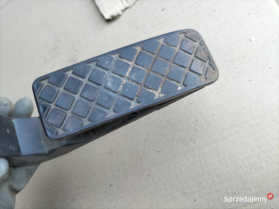 AUDI A4B5 A4 B5 PEDAŁ GAZU UNIWERSALNY LINKA sprzedam