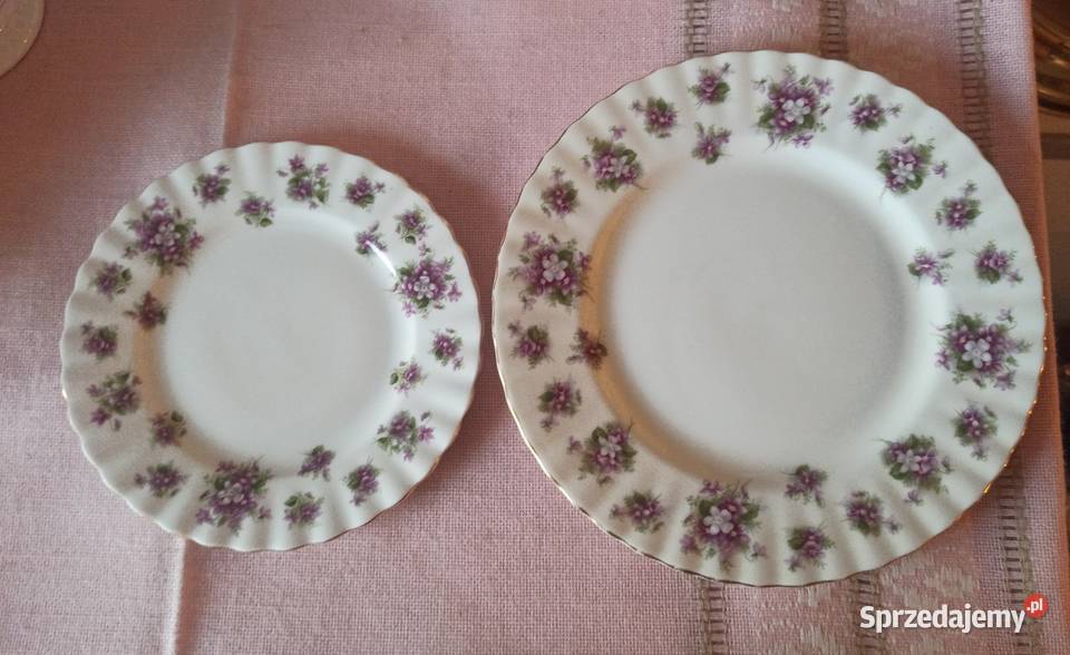 Talerzyk śniadaniowy Sweet Violets Royal Albert Gdańsk