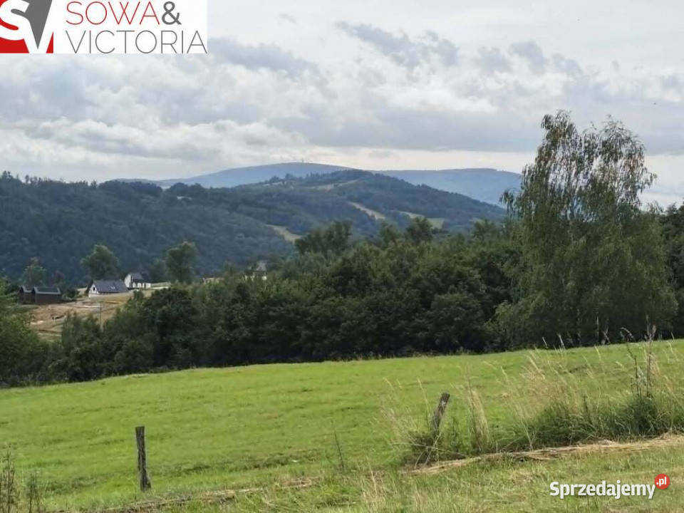 Panoramiczny widok na szczyty gór ok 1 PKP szambo Sprzedaż