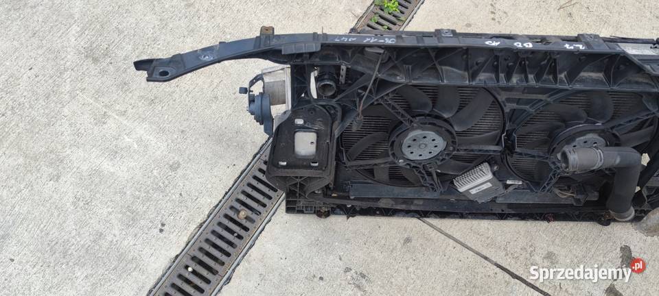 PAS PRZEDNI KPL AUDI A4 B8 27 30 TDI 2 osobowe