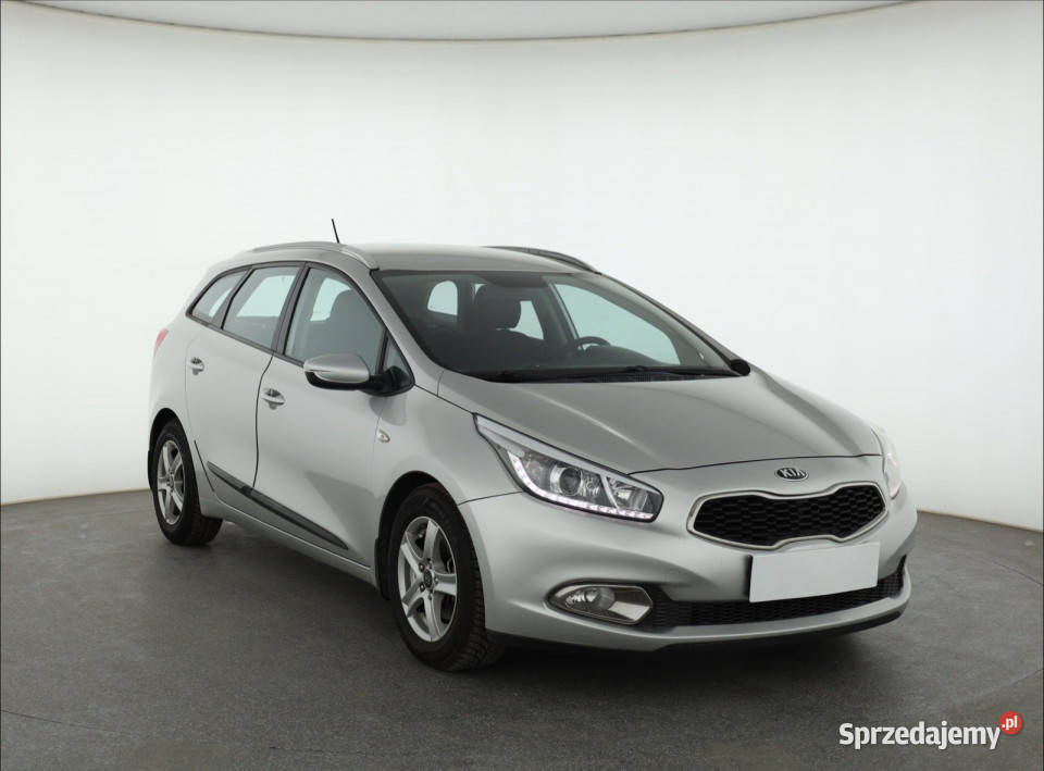 Kia Ceed 16 CRDi bluetooth sprzedam