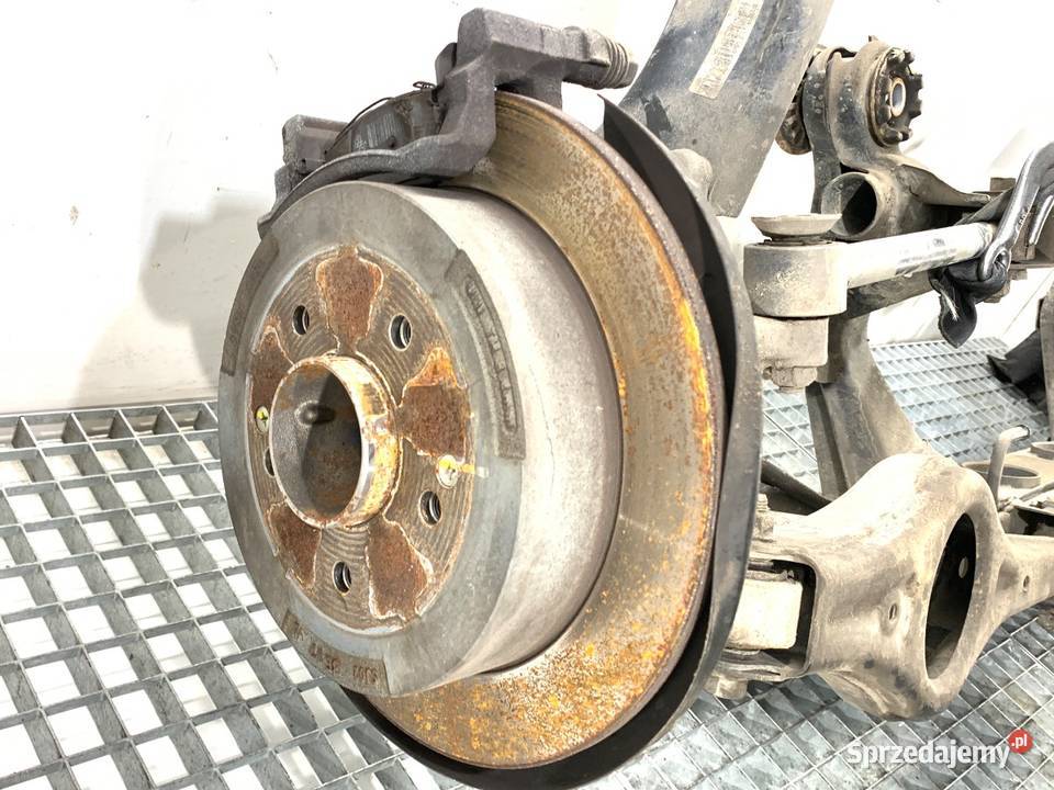 BELKA TYŁ SSANGYONG TORRES Crossover TYLNA Belki zawieszenia