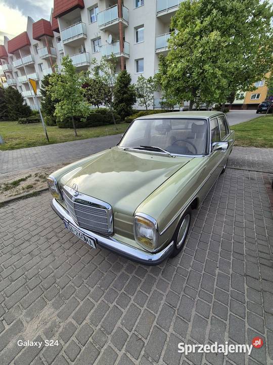 Mercedes W115 240D 30 pomorskie