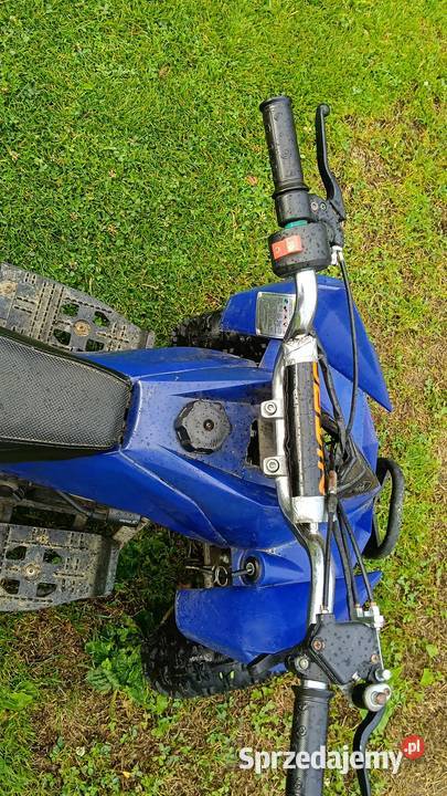 Quad dziecka ATV 6B 50 3 25 2014r Ustrzyki Dln Zarszyn