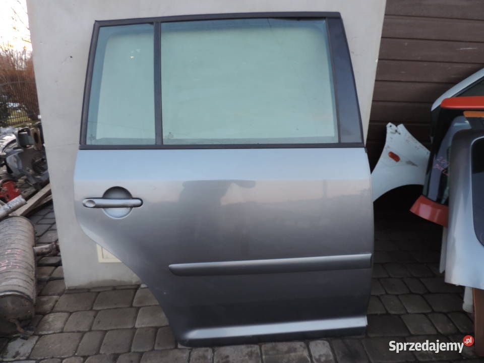 VW TOURAN I DRZWI PRAWY TYŁ LD7X osobowe Nowy Sącz