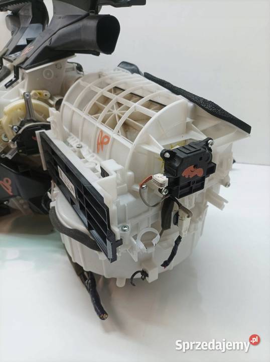 NAGRZEWNICA 271104GF0C 272004GF1B Infiniti Q50 I