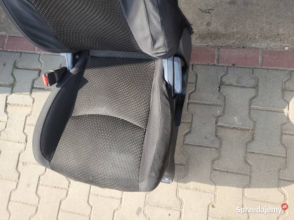 fotel mitsubishi asx