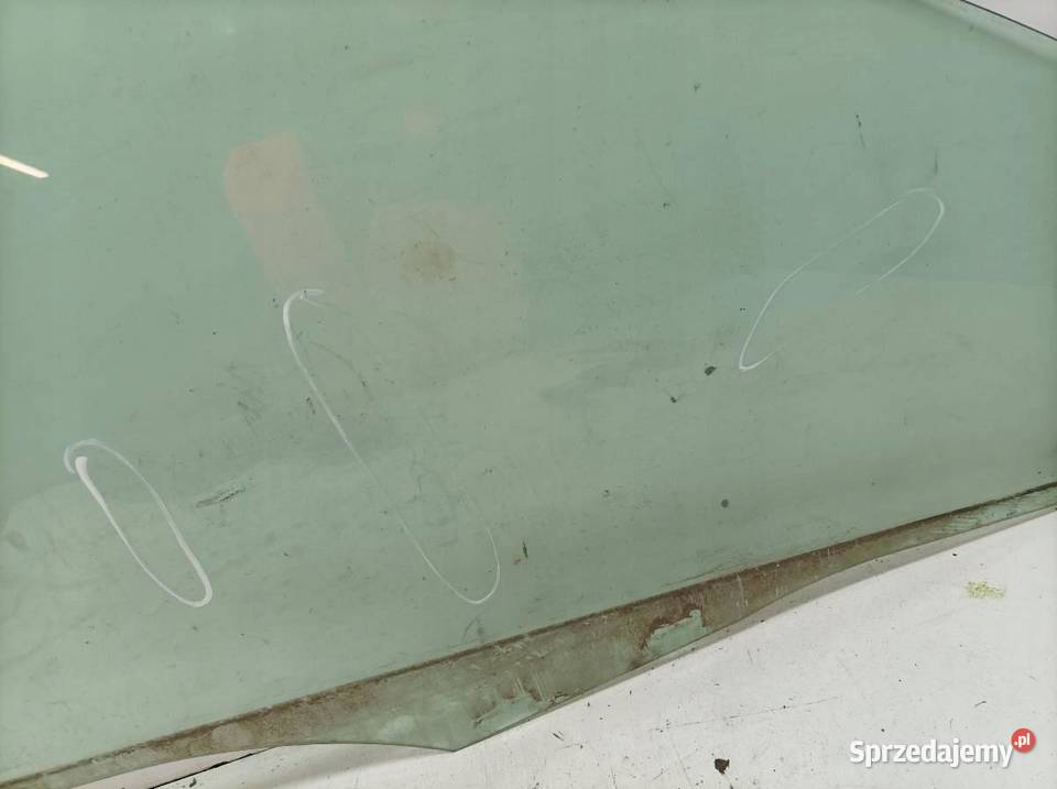 SZYBA DRZWI PRAWY PRZÓD 16 R HB 5D SAINT GOBAIN