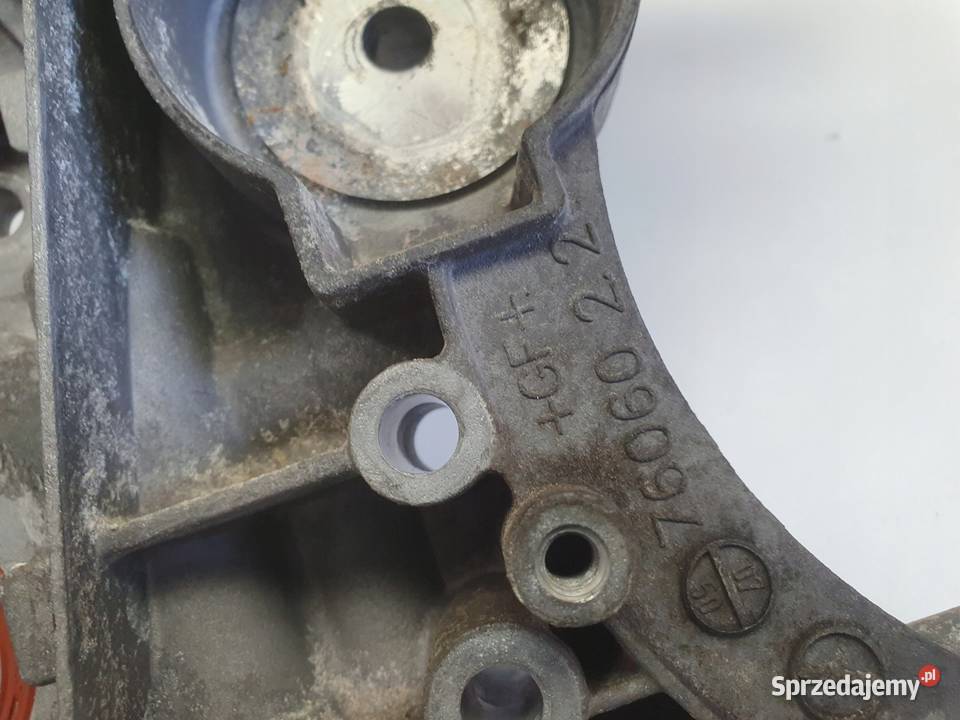 Opel Zafira B 18 16V POMPA OLEJU olejowa OBUDOWA osobowe Silniki i osprzęt Chełm