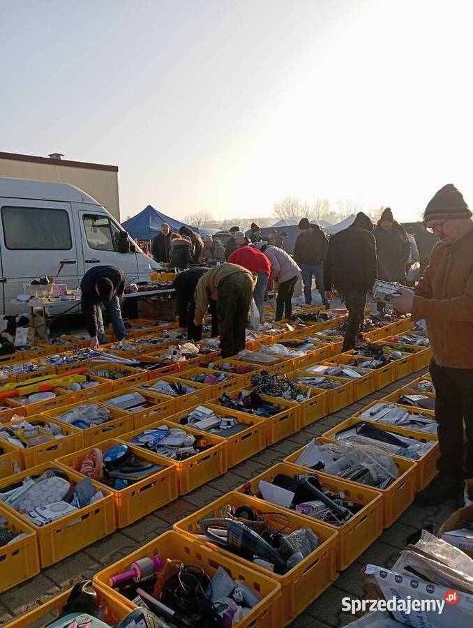 Do sprzedania około 200 kartonów kat AbcAmazon i Łódź