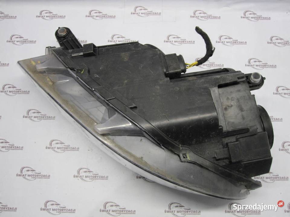 SCIROCCO III 10r lampa prawy przód 614401183N2 sprzedam