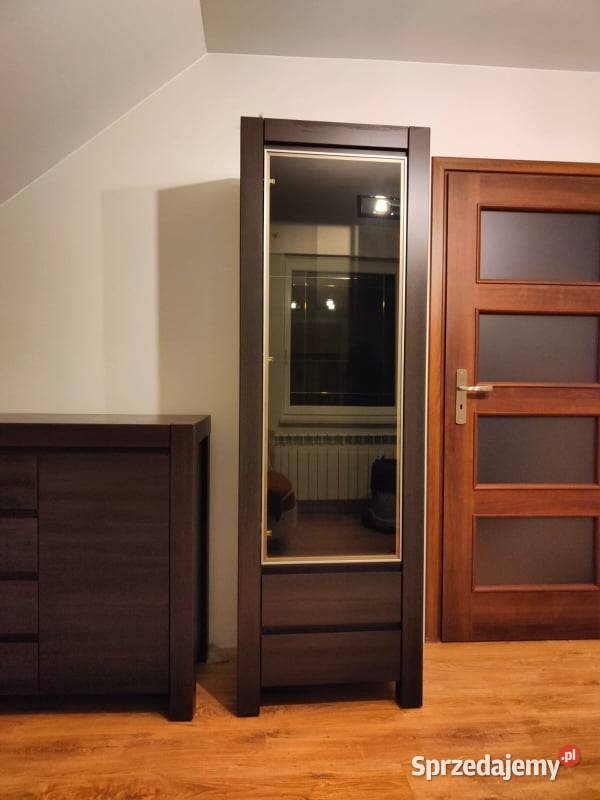 Komodawitryna Chodel