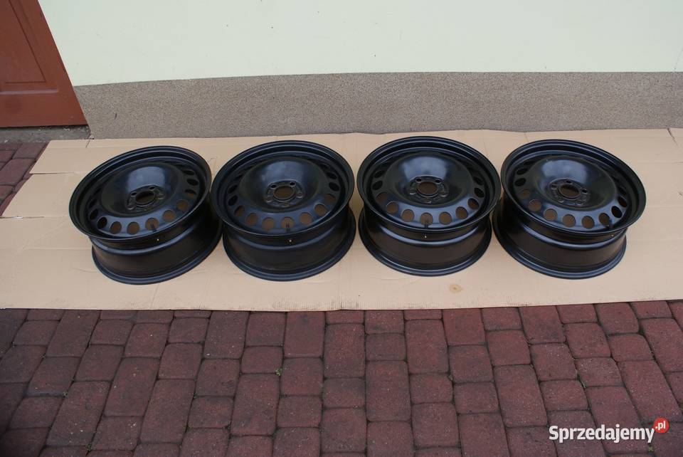 Felgi 75Jx17 cal 5x108 ET55 Ford Kuga S Galaxy Samochodowe Dynów