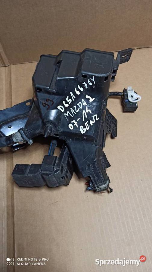 Mazda 2 skrzynka bezpiecznikow osobowe Namysłów