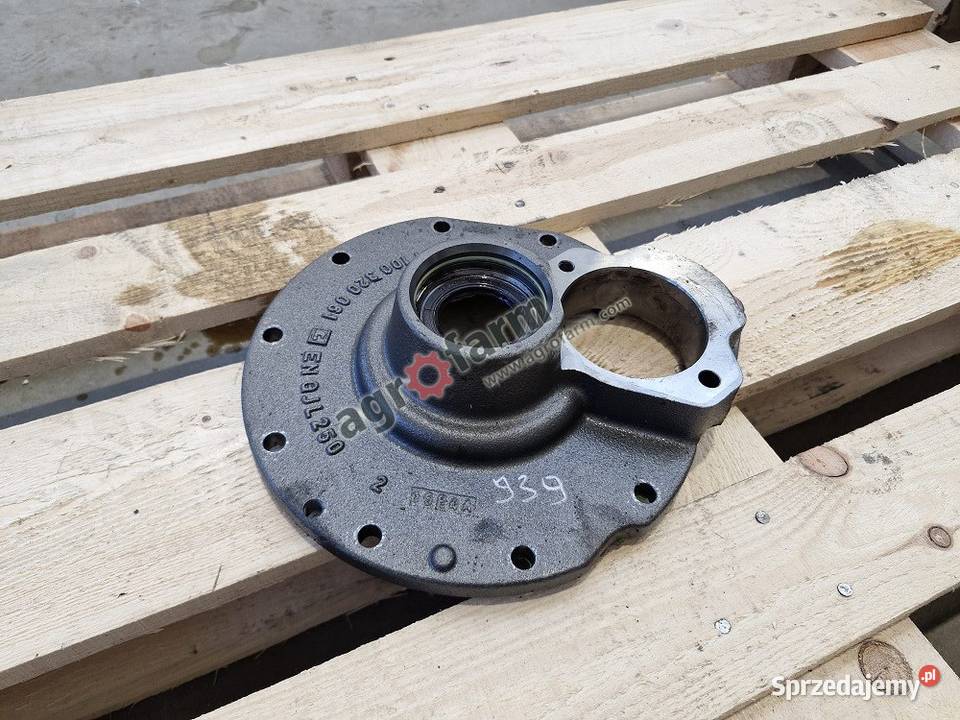 Pokrywa skrzyni biegów Fendt 939 930 927 822 Byków