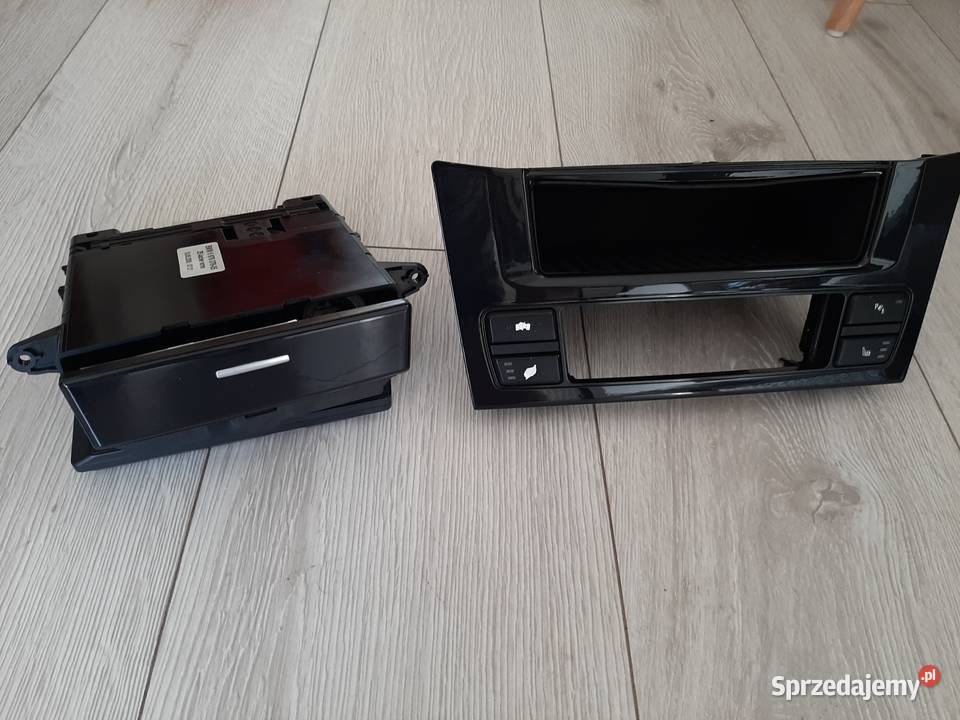 Dekor Panel Środkowy Popielniczka E60E61 Black Warszawa sprzedam