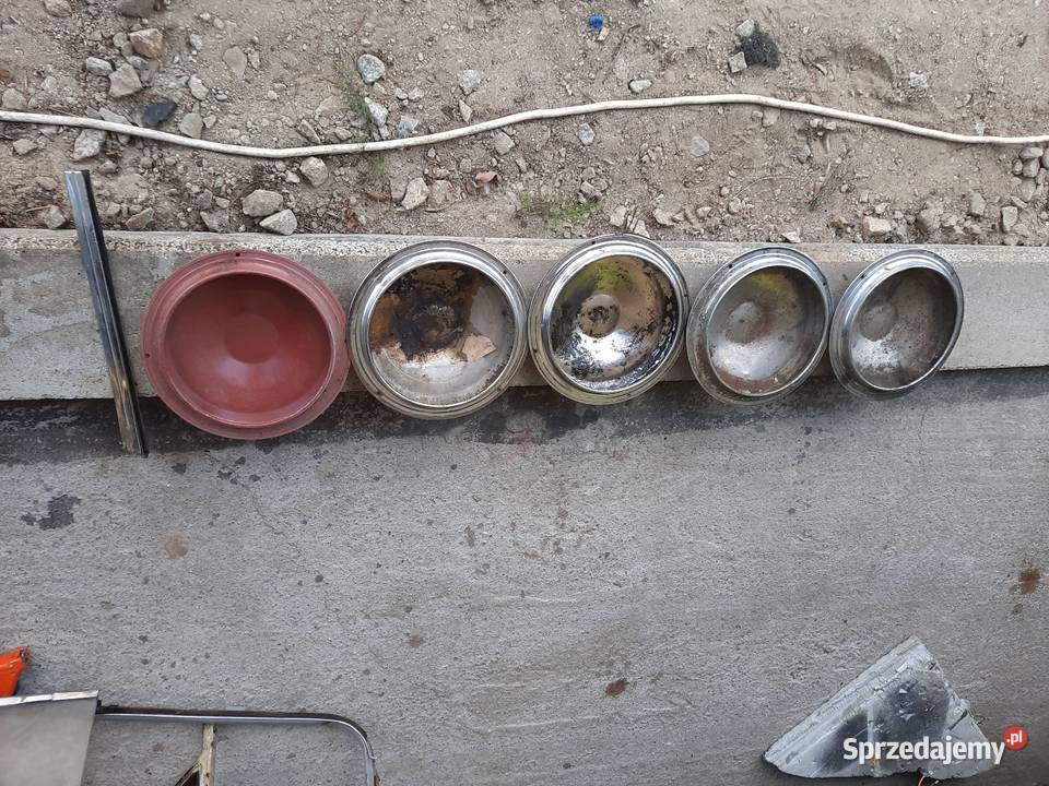 Kolpaki warszawa 223 nysa zuk syrena Brusy