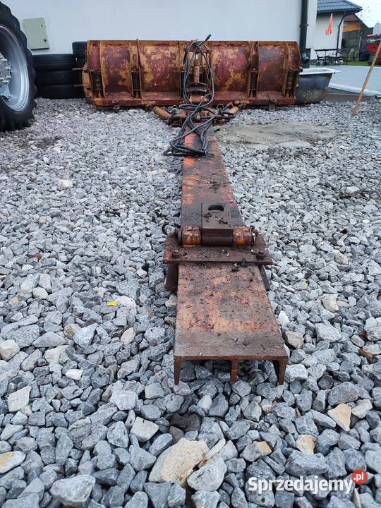 Pługspych tuz odśnieżanie do ciagnika Nowa Słupia sprzedam