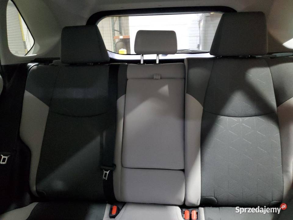2025 TOYOTA RAV4 XLE Częstochowa