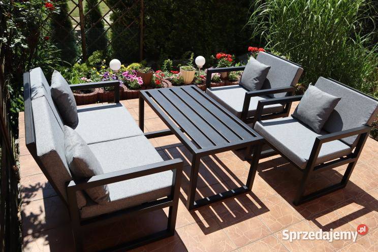 Meble ogrodowe stalowe komplet poduszki Gołkowice