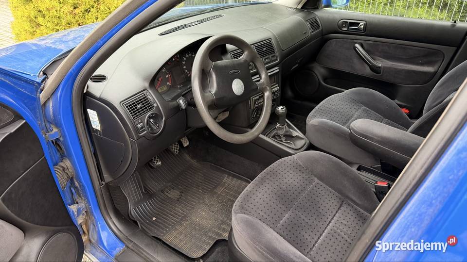 Golf 4 14 1998 klima Pierwszy właściciel nowości pierwszy właściciel Gliwice