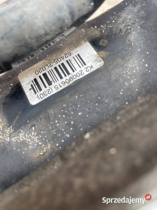 Sanki hyundai i30 2008 świętokrzyskie Suków