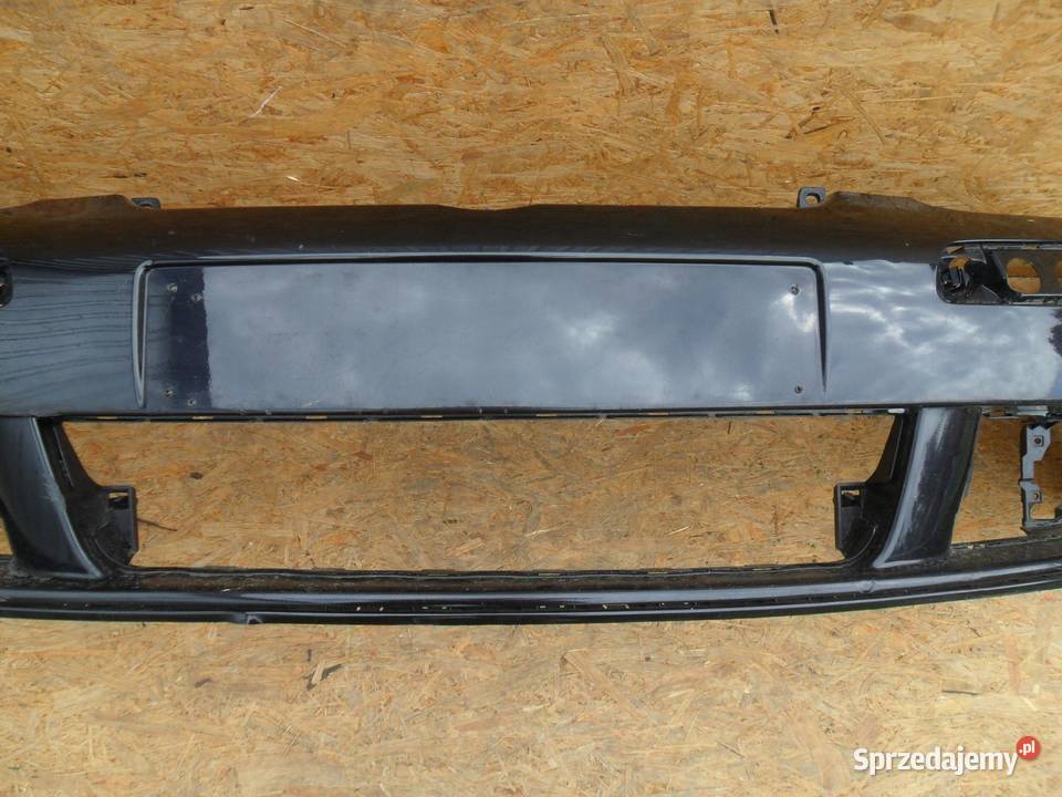 Zderzak przedni Volkswagen Golf V 2004 osobowe Nowy Tomyśl