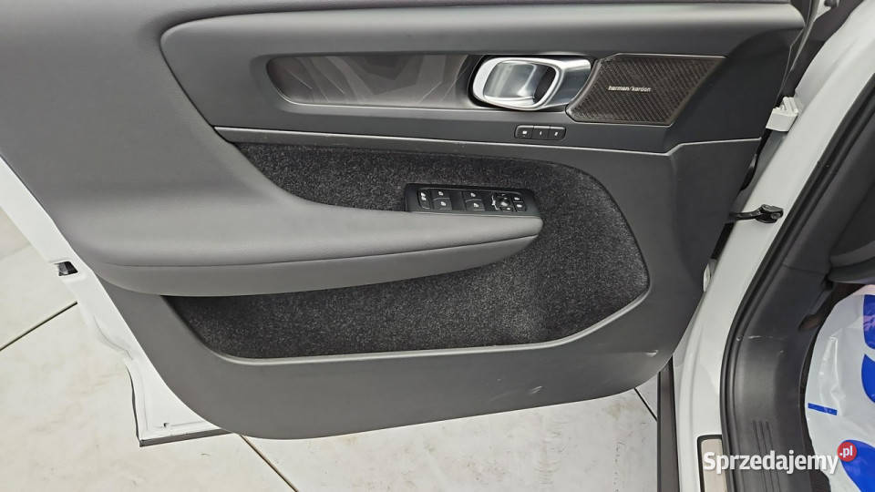 Volvo XC 40 Recharge AWD Ultimate Z Polskiego Warszawa