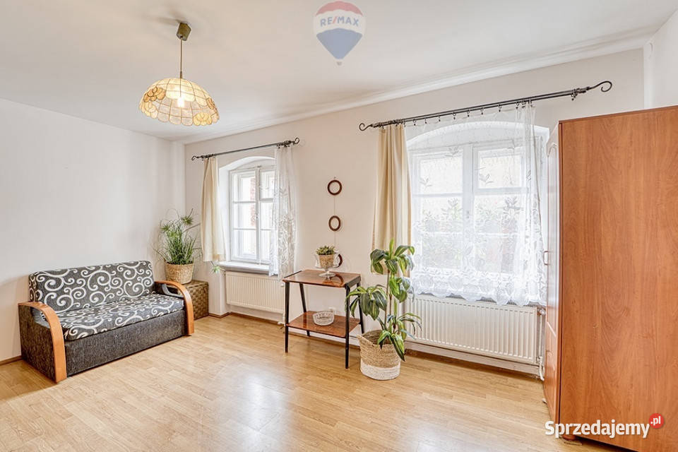 Dom z dużą działką 1700 m pośród jezior Lubrza sprzedam