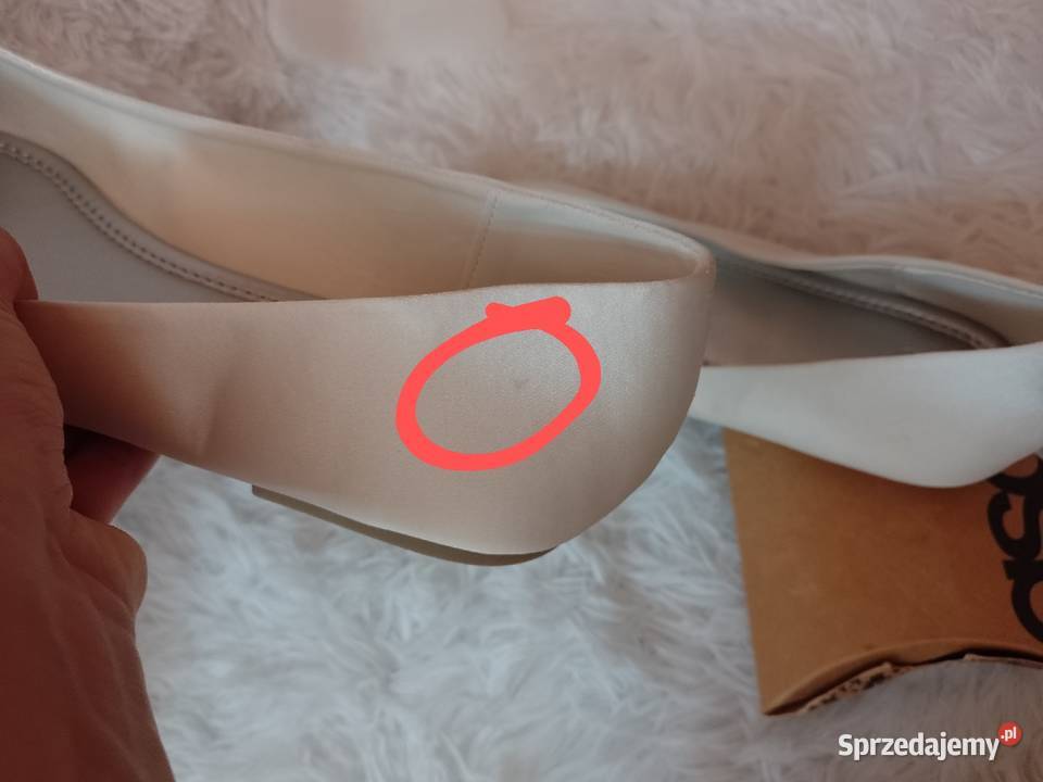 44 UK 11 ASOS Design Ekskluzywne białe baleriny Asos Kraków