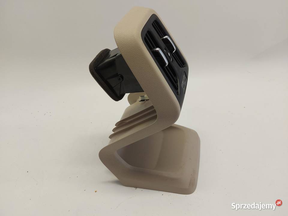 BMW iX1 X1 U11 Kratka nawiewu tunel tył USB osobowe Kratki nawiewu dolnośląskie