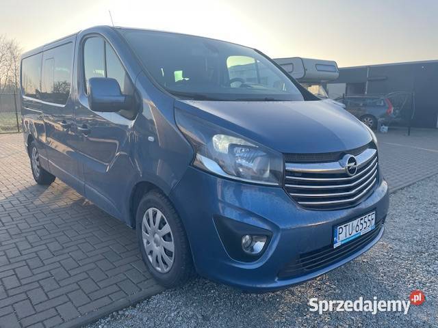 Opel Vivaro II 16 Long 9 osobowy HAK krajowy FV wielkopolskie Turek sprzedam
