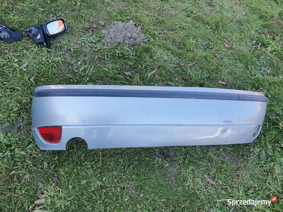 Zderzak tylny tył Ford Focus mk1 hatchback 9804 osobowe Kraków sprzedam