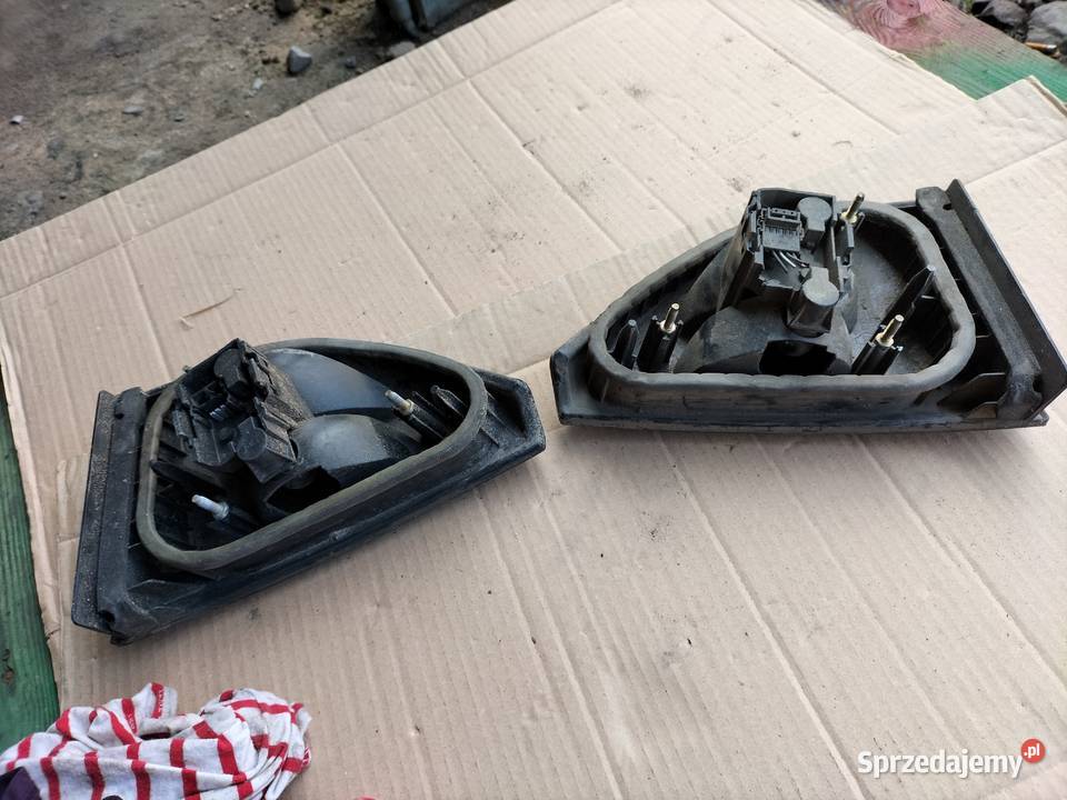 Renault Megane I classic LAMPA TYL PRAWA LEWA Kamień-Kolonia