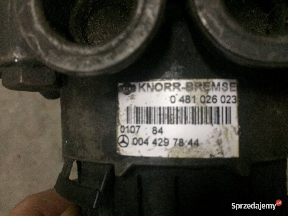 Zawór Przekaznikowy Knorr 0481026023 0044297844 ciężarowe Maszewo